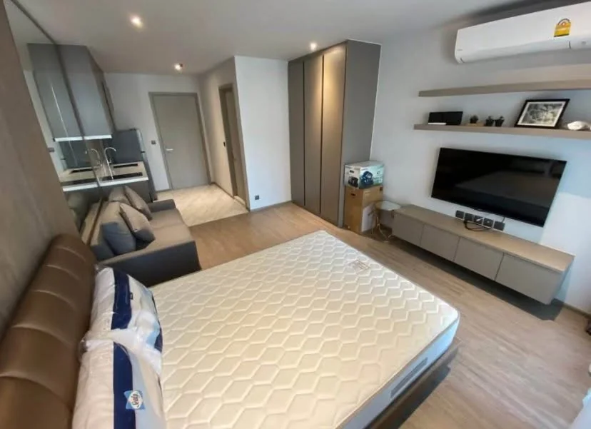 1 Bedroom condo in Rhythm Ekkamai