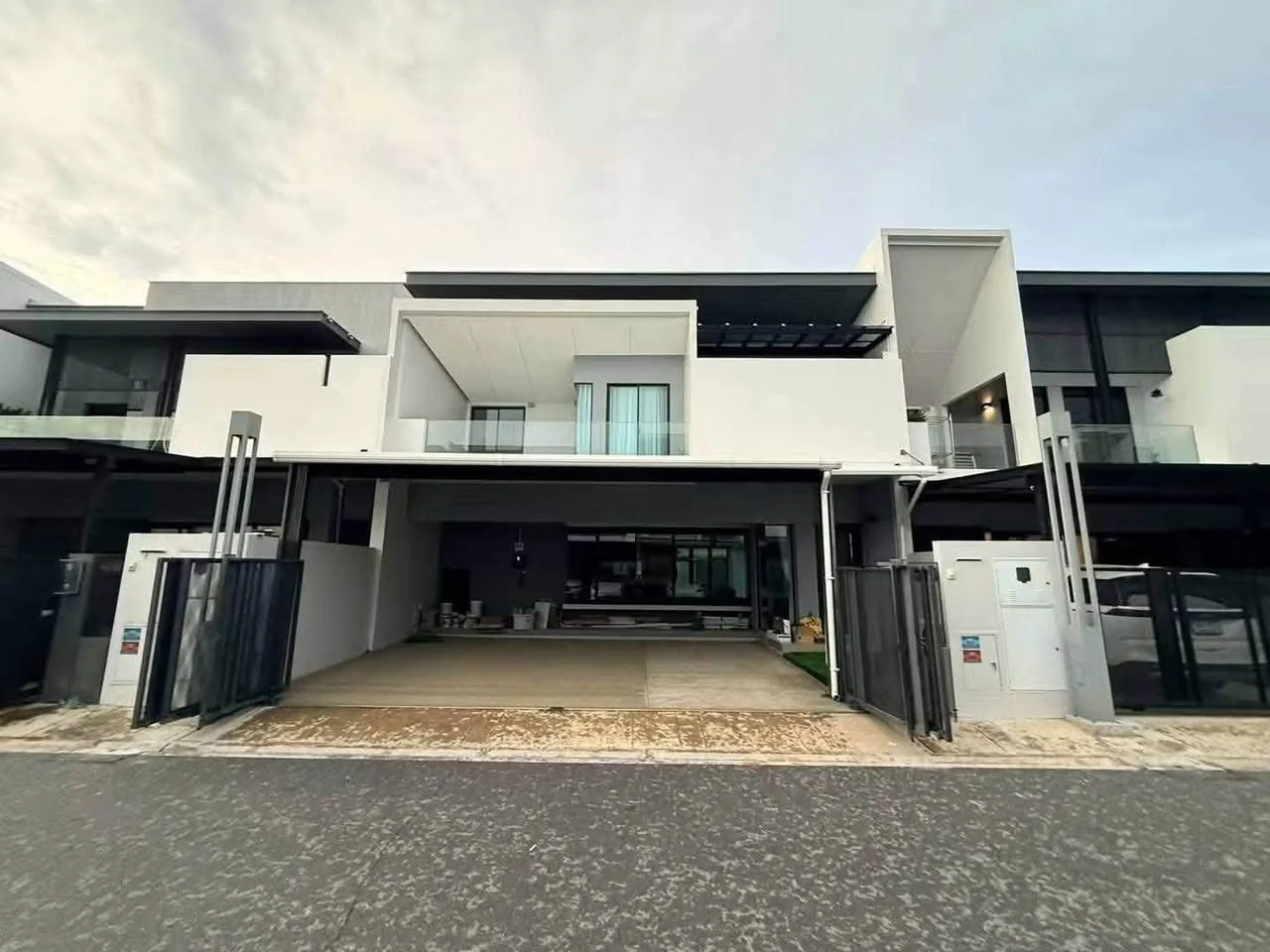 3 Bedroom condo in VIVE Bangna KM.7