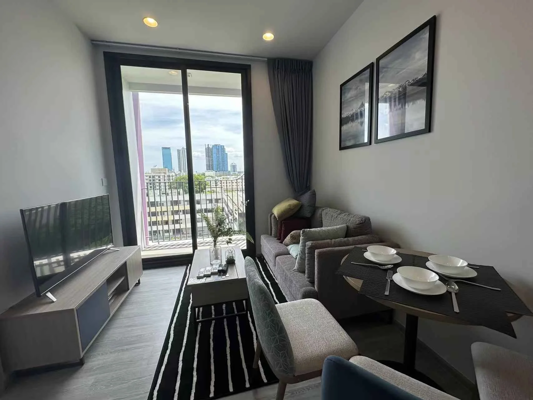 2 Bedroom condo in XT Ekkamai