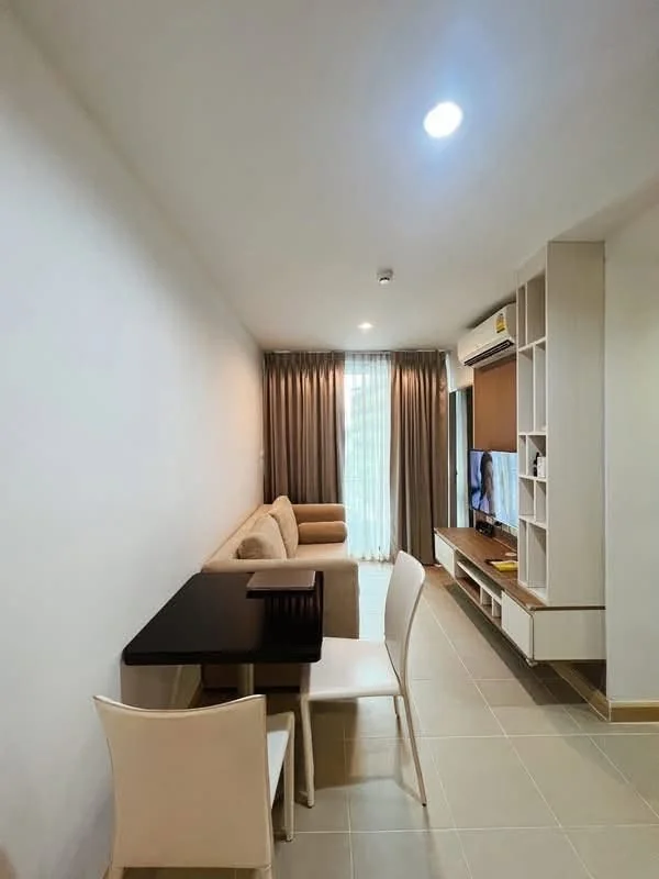 2 Bedroom condo in The Unique Ladprao 26
