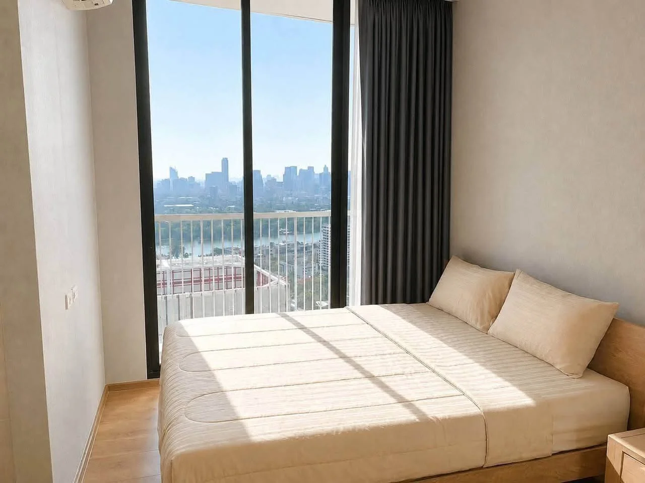 2 Bedroom condo in Park Origin Phrom Phong (Park 24)