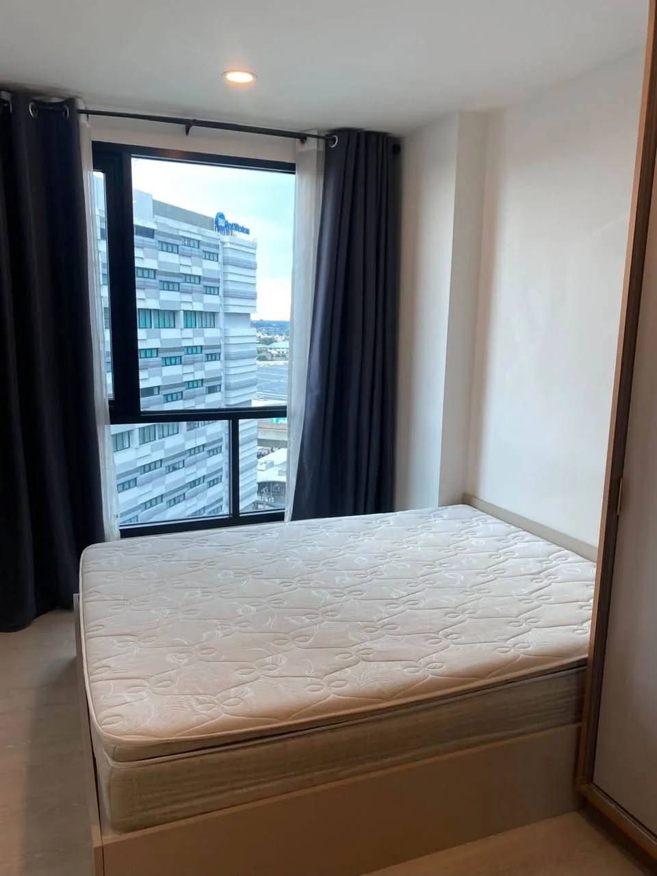 1 Bedroom condo in KnightsBridge Phaholyothin Interchange