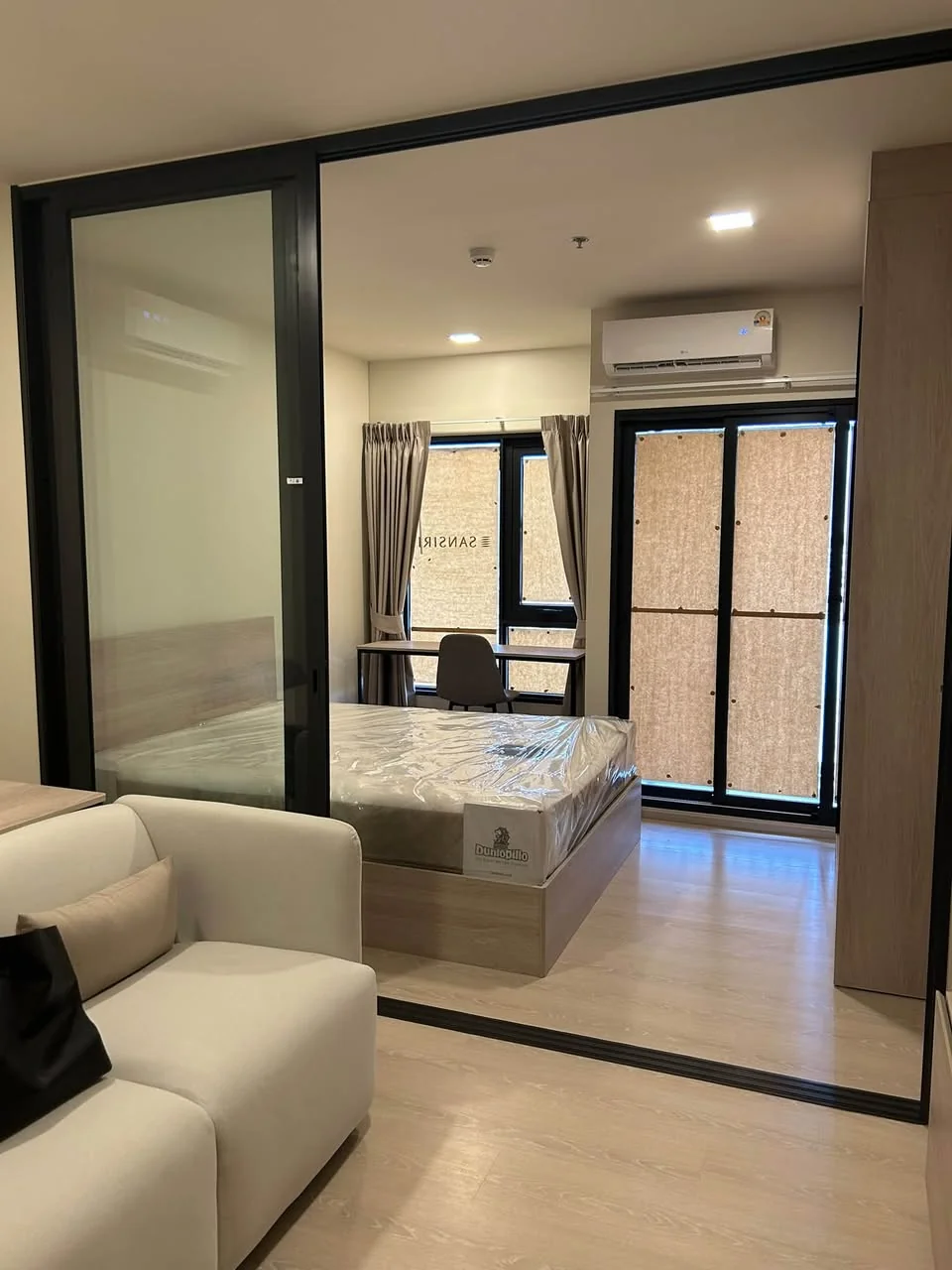 1 Bedroom condo in FLO by Sansiri