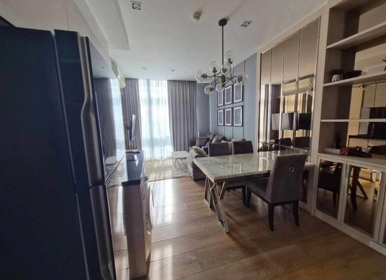 2 Bedroom condo in Park Origin Phrom Phong (Park 24)