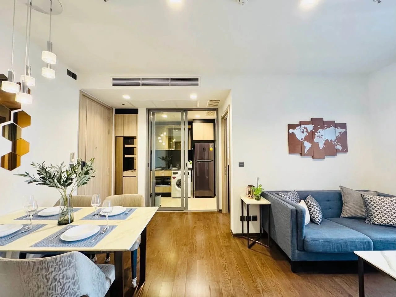 2 Bedroom condo in The Line Ratchathewi