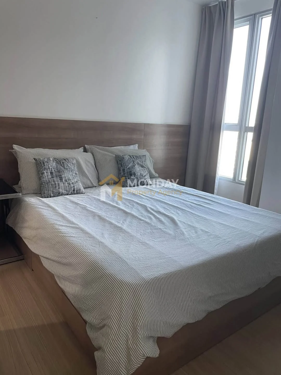 Studio condo in Rhythm Sukhumvit 50
