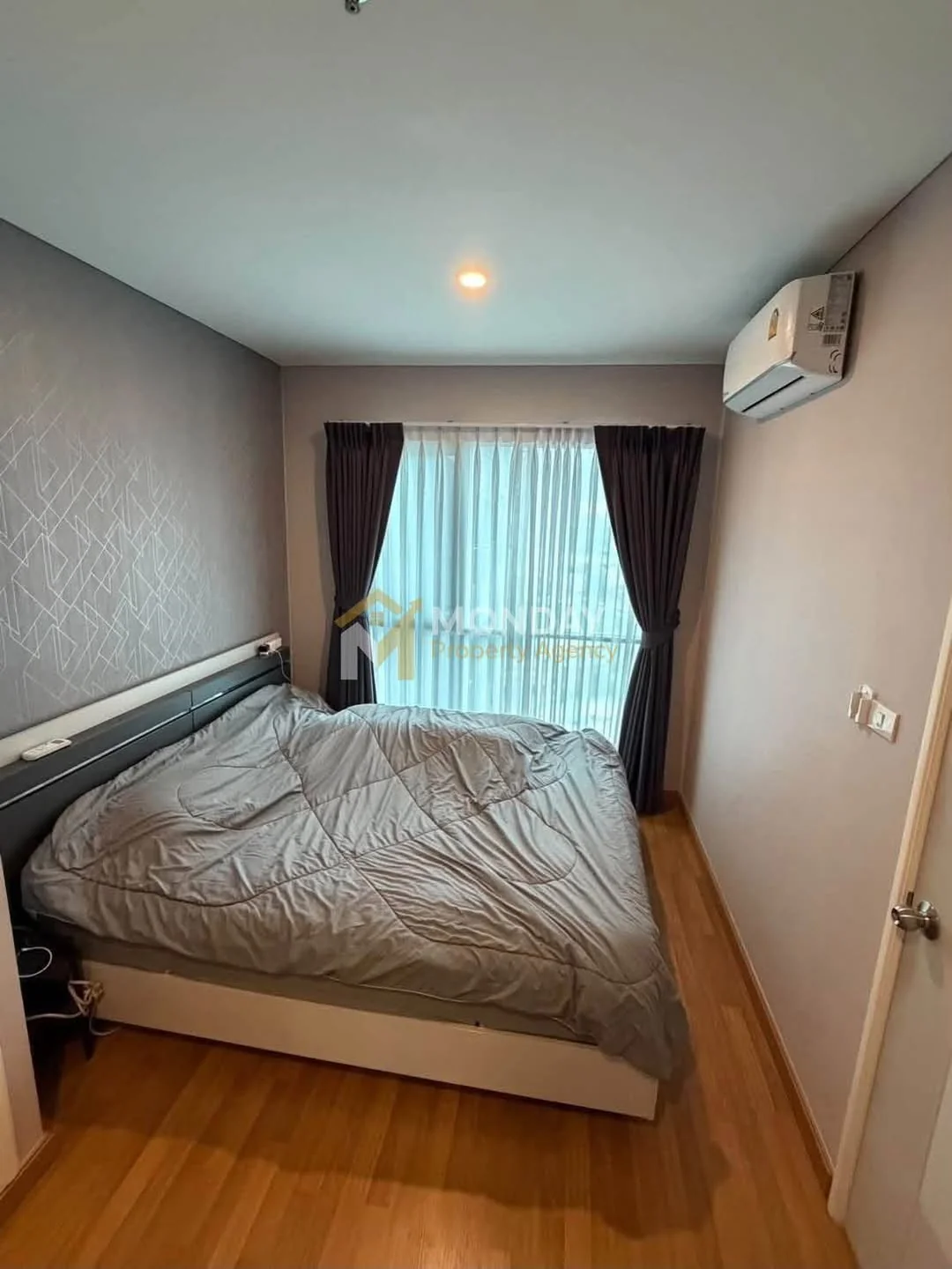 1 Bedroom condo in Noble Ambience Sarasin