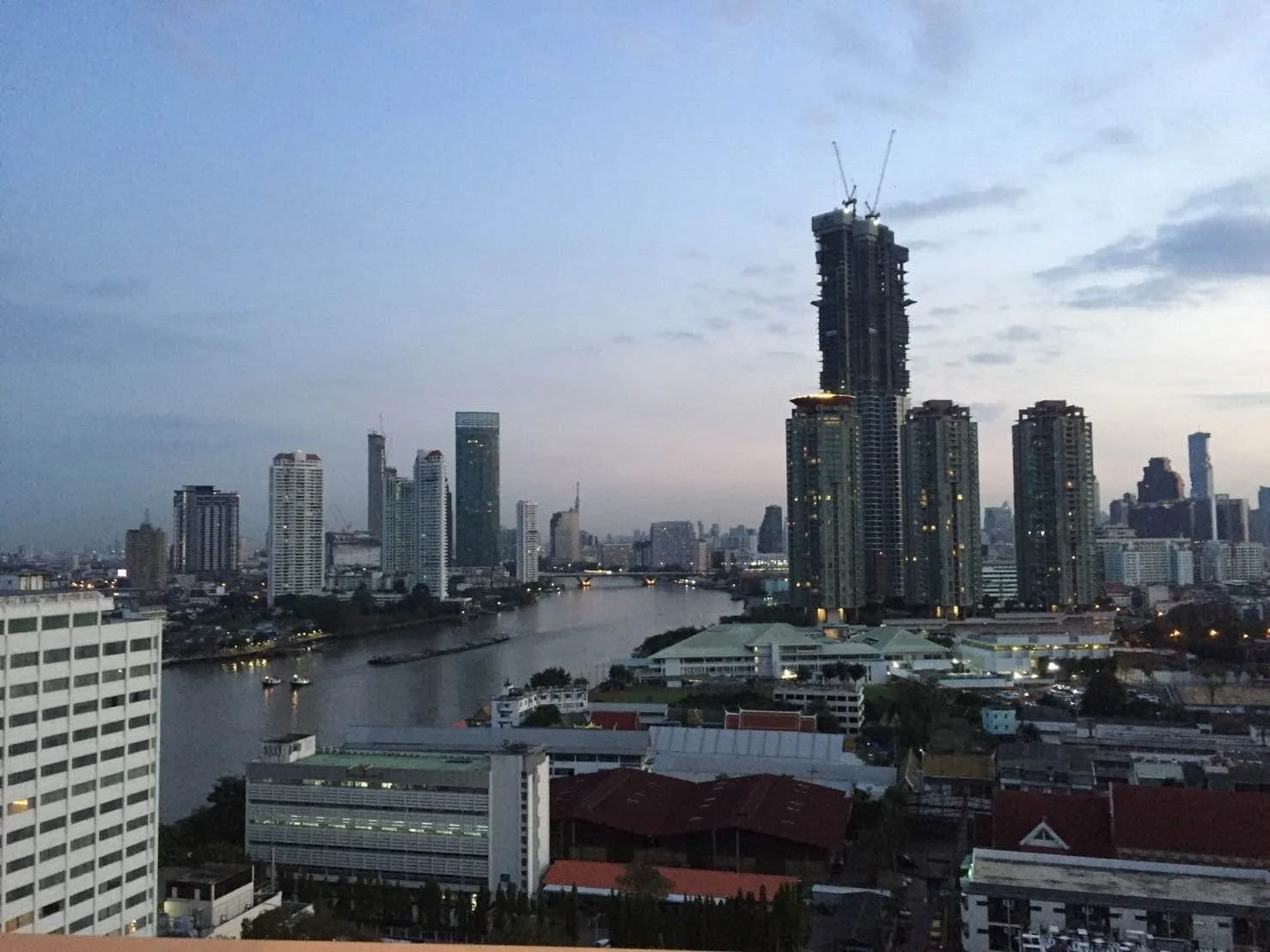 2 Bedroom condo in Menam Residences