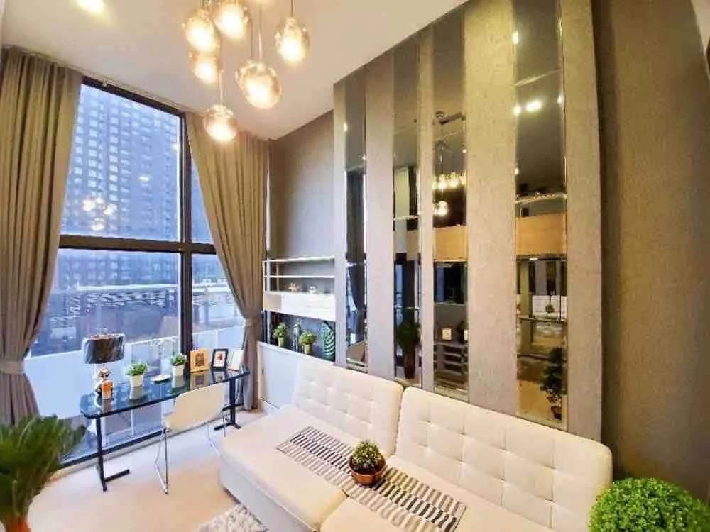 1 Bedroom condo in Chewathai Residence Asoke