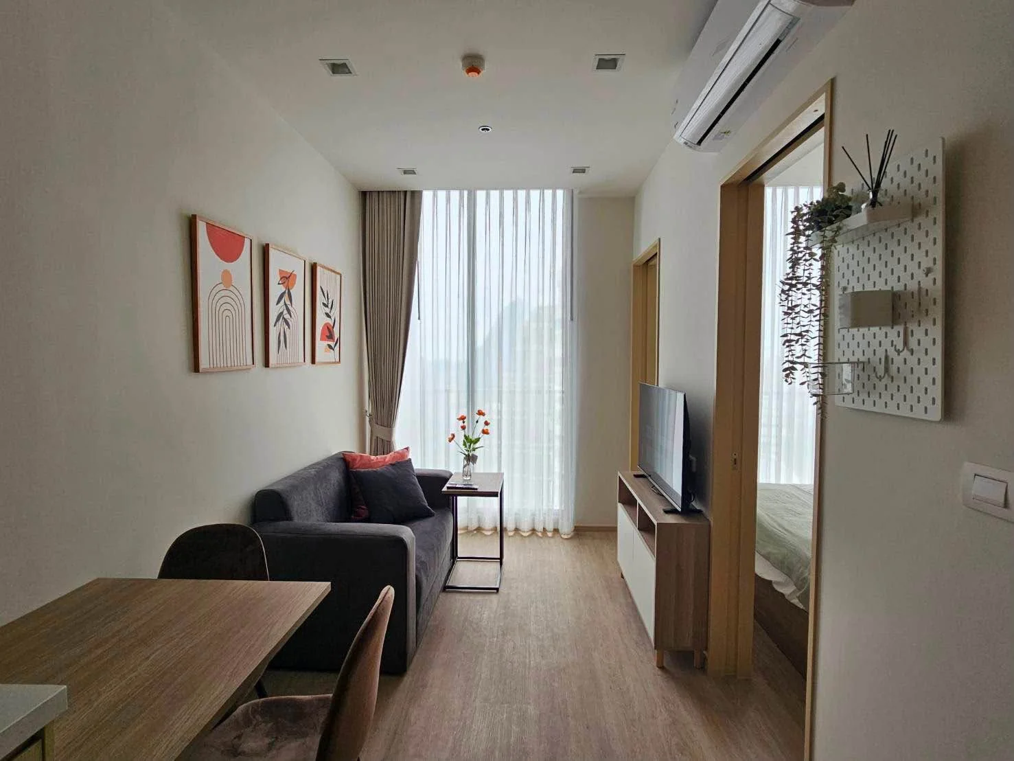 Studio condo in Noble State 39