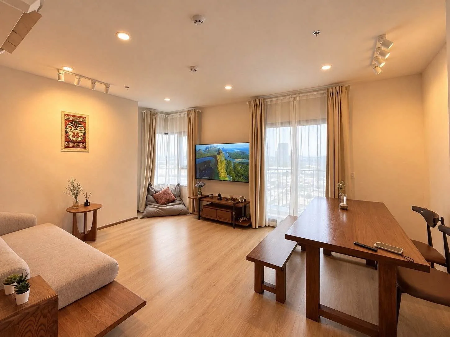 2 Bedroom condo in Life Rama 4-Asoke