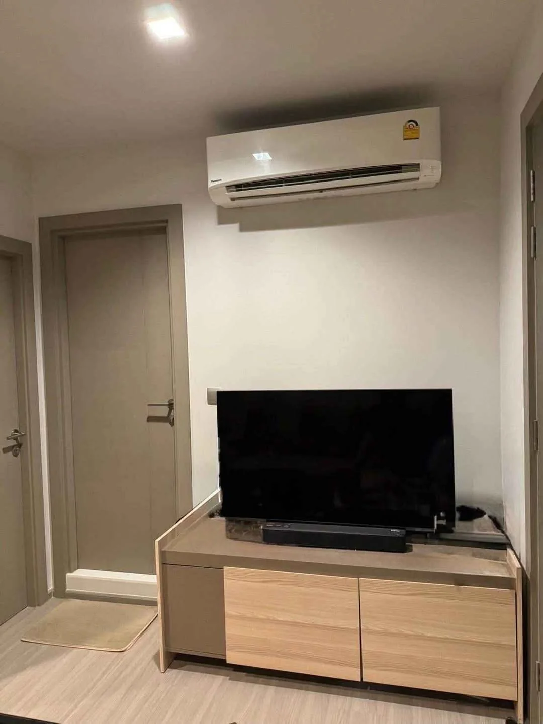 1 Bedroom condo in Life Asoke-Rama 9