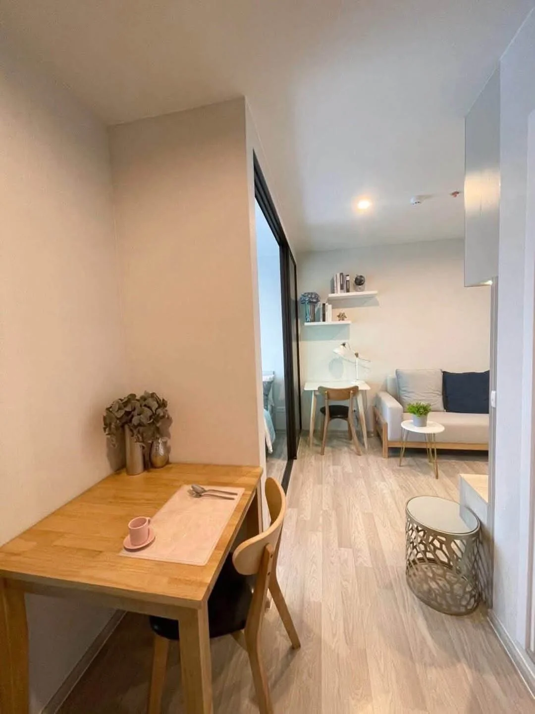 Studio condo in The Privacy Rama 9