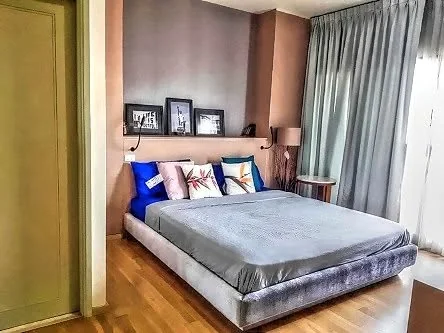 1 Bedroom condo in Noble Reveal