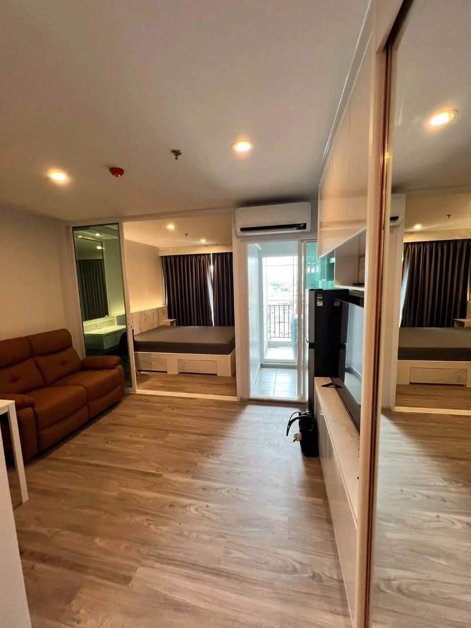 Studio condo in Regent Home Bangna