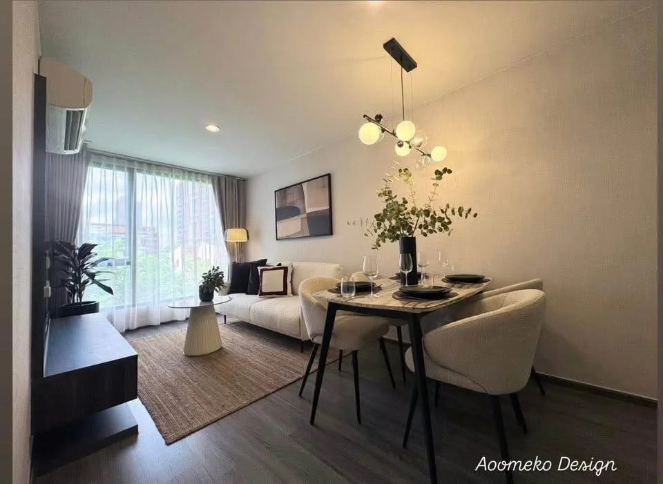 2 Bedroom condo in IDEO Mobi Sukhumvit 40