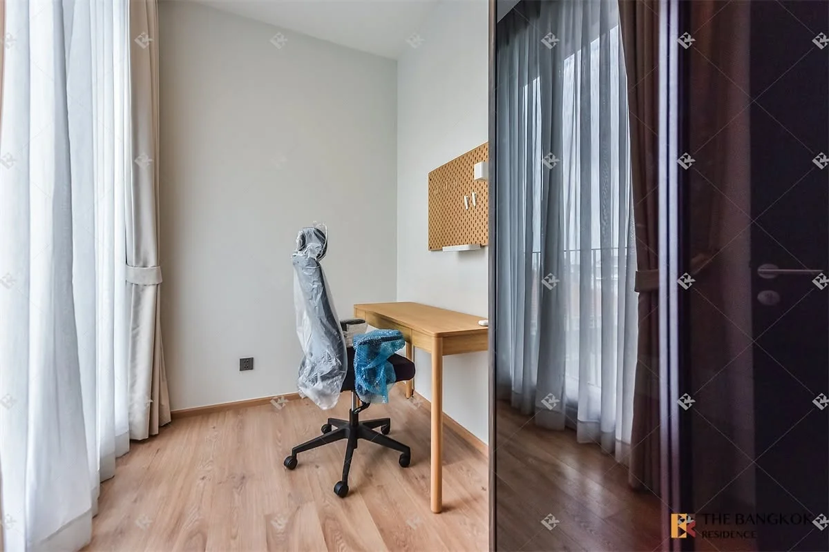 2 Bedroom condo in Noble Around Ari