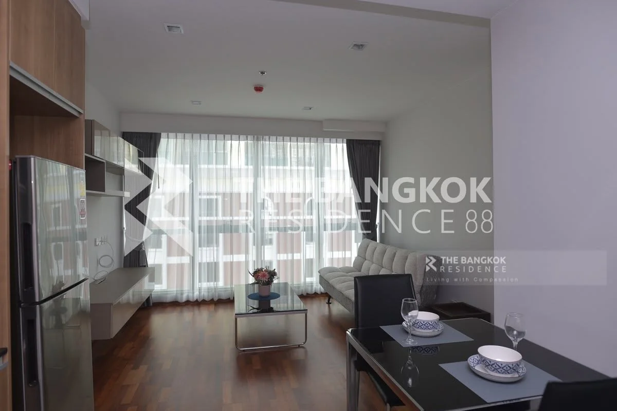 1 Bedroom condo in Wish Signature Midtown Siam