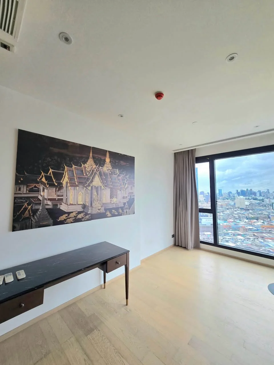 1 Bedroom condo in ASHTON Asoke