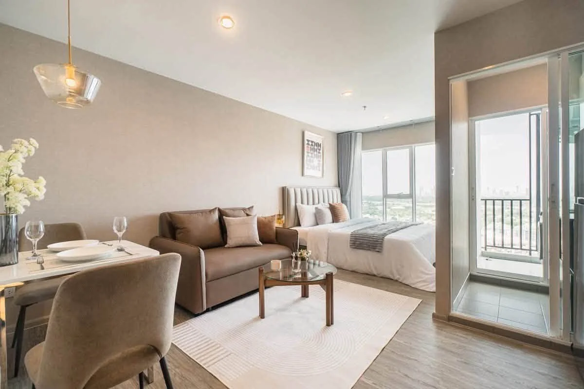 Studio condo in Regent Home Bangna