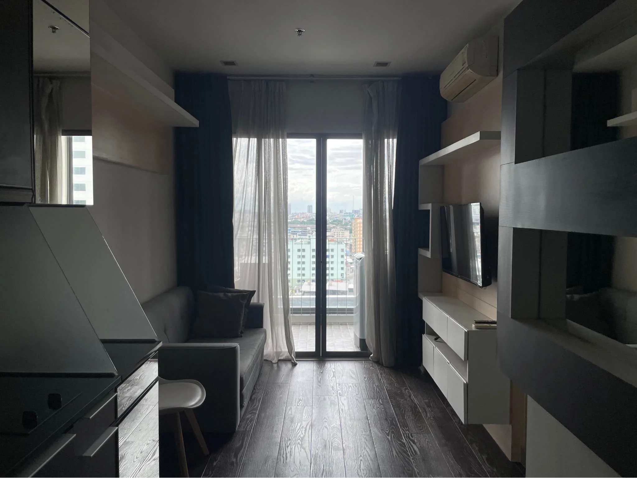 1 Bedroom condo in IDEO Q Phayathai