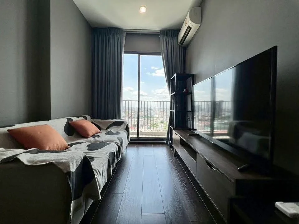 1 Bedroom condo in C Ekkamai