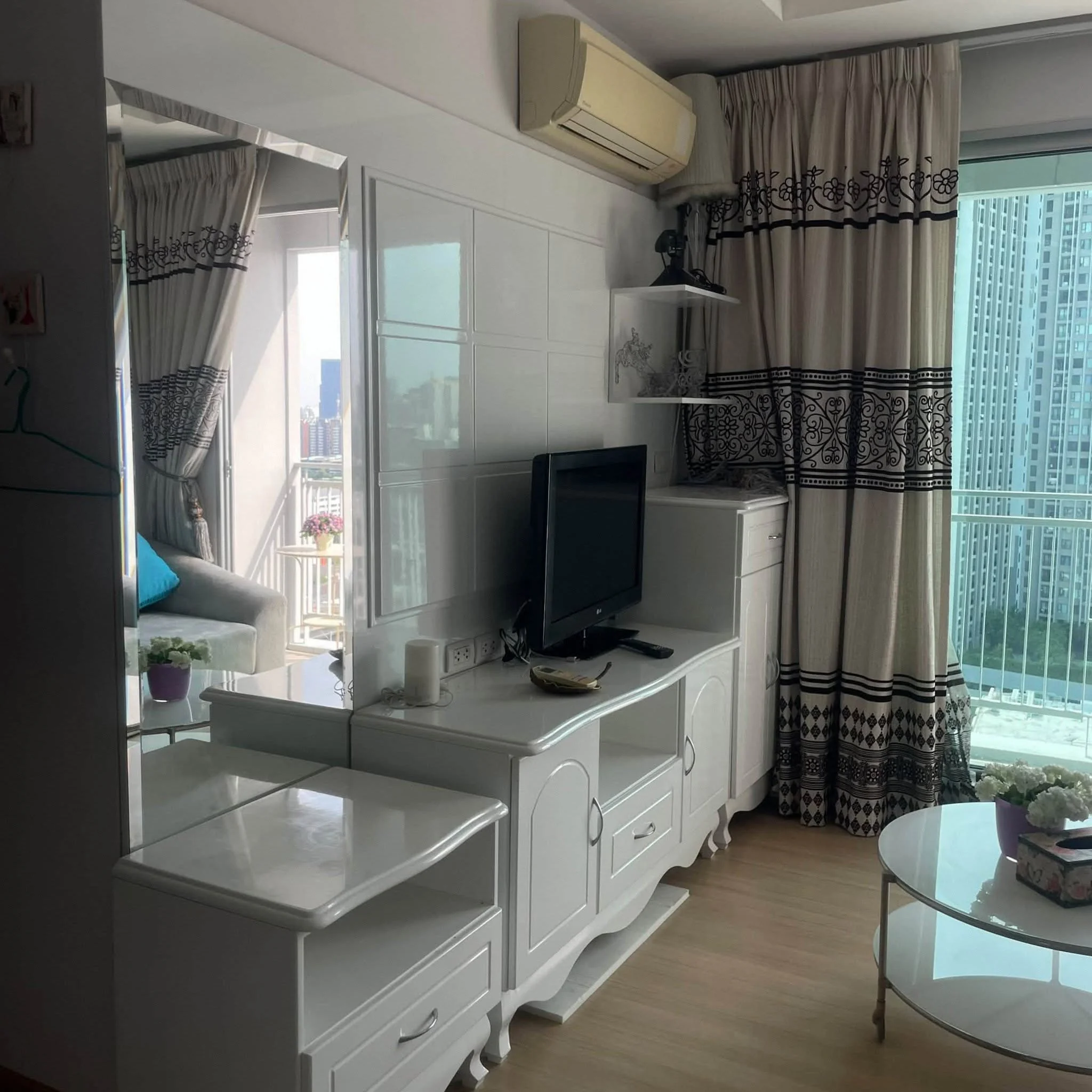 1 Bedroom condo in Thru Thonglor