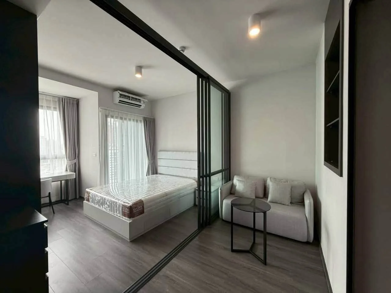 1 Bedroom condo in IDEO Sukhumvit Rama 4