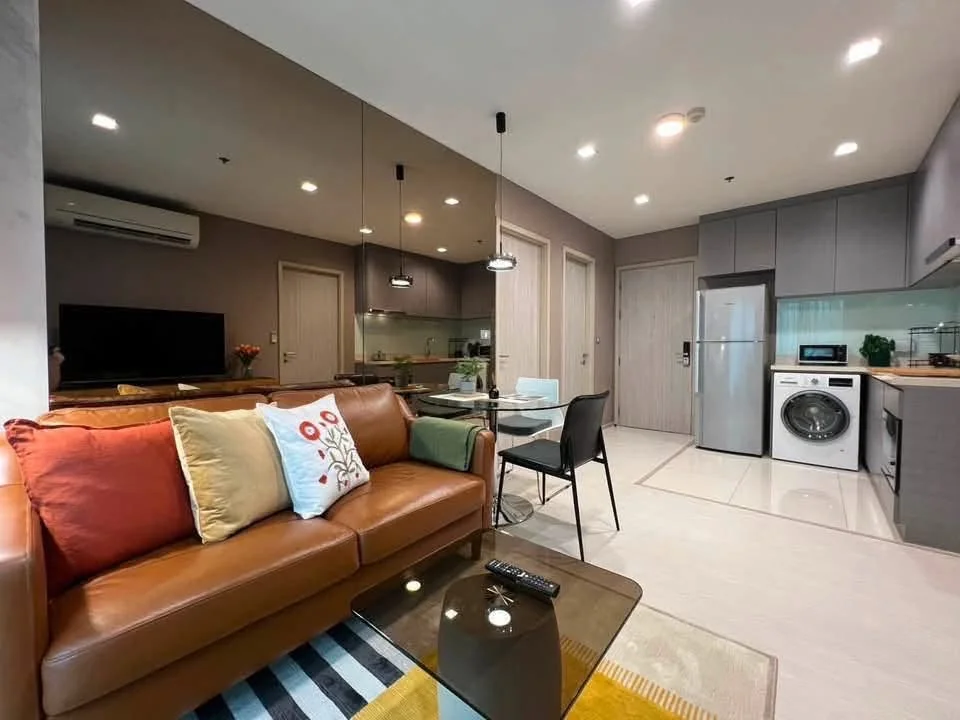 2 Bedroom condo in Rhythm Sukhumvit 36-38