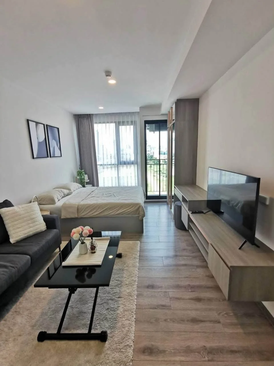 Studio condo in KnightsBridge Space Sukhumvit-Rama 4