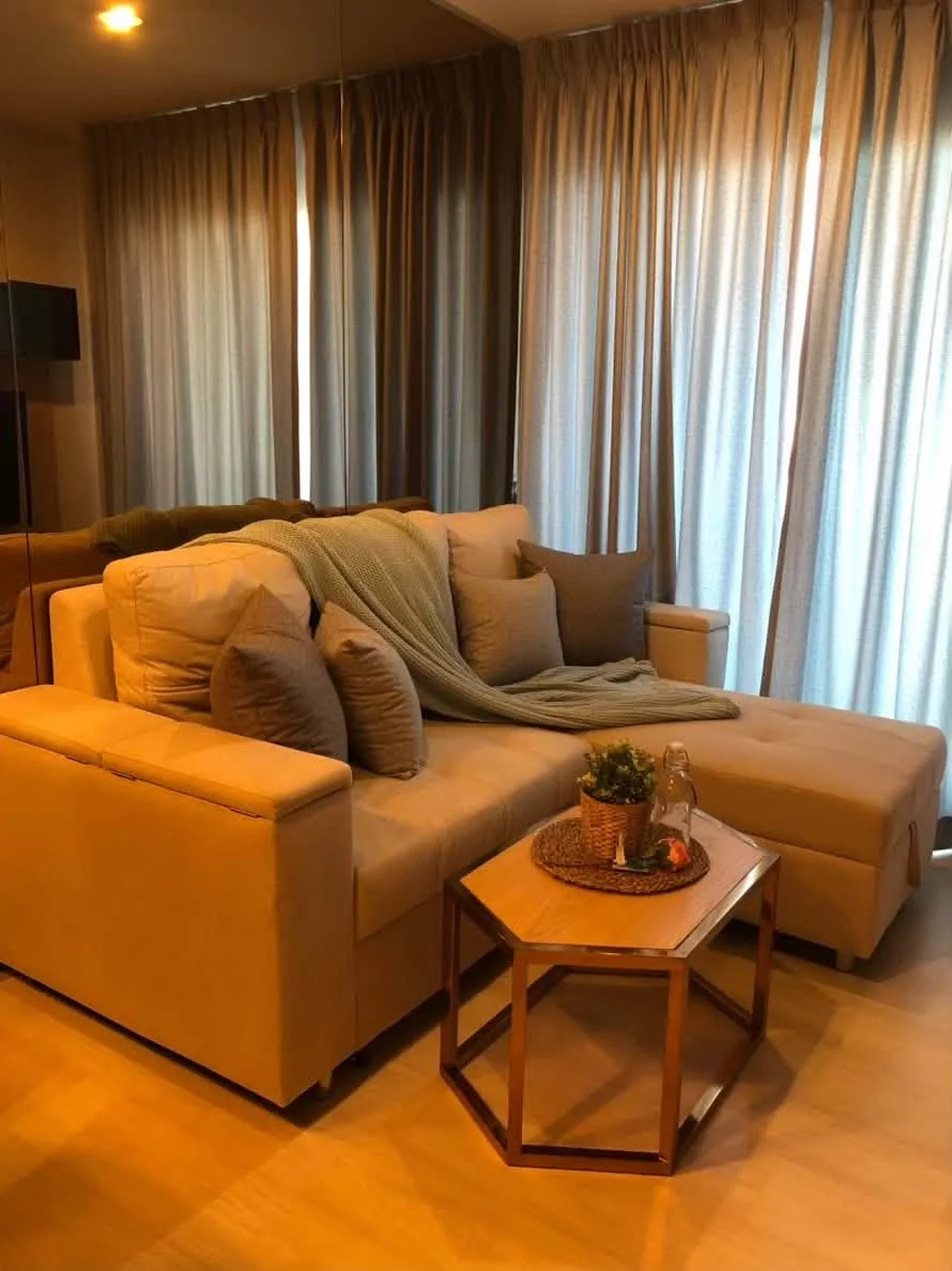 2 Bedroom condo in Life Pinklao