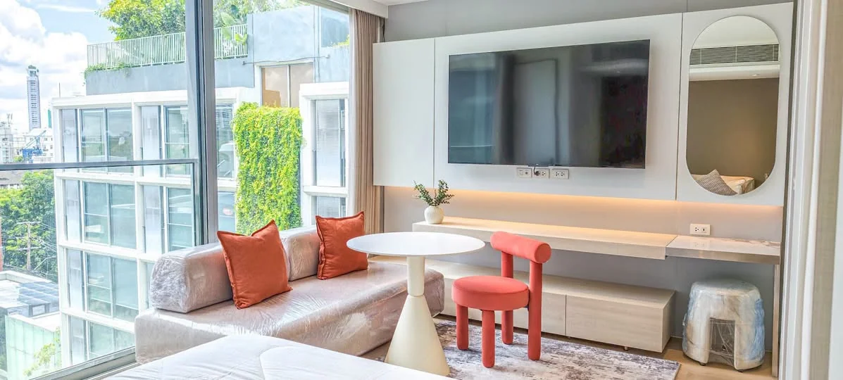 Studio condo in SCOPE Promsri