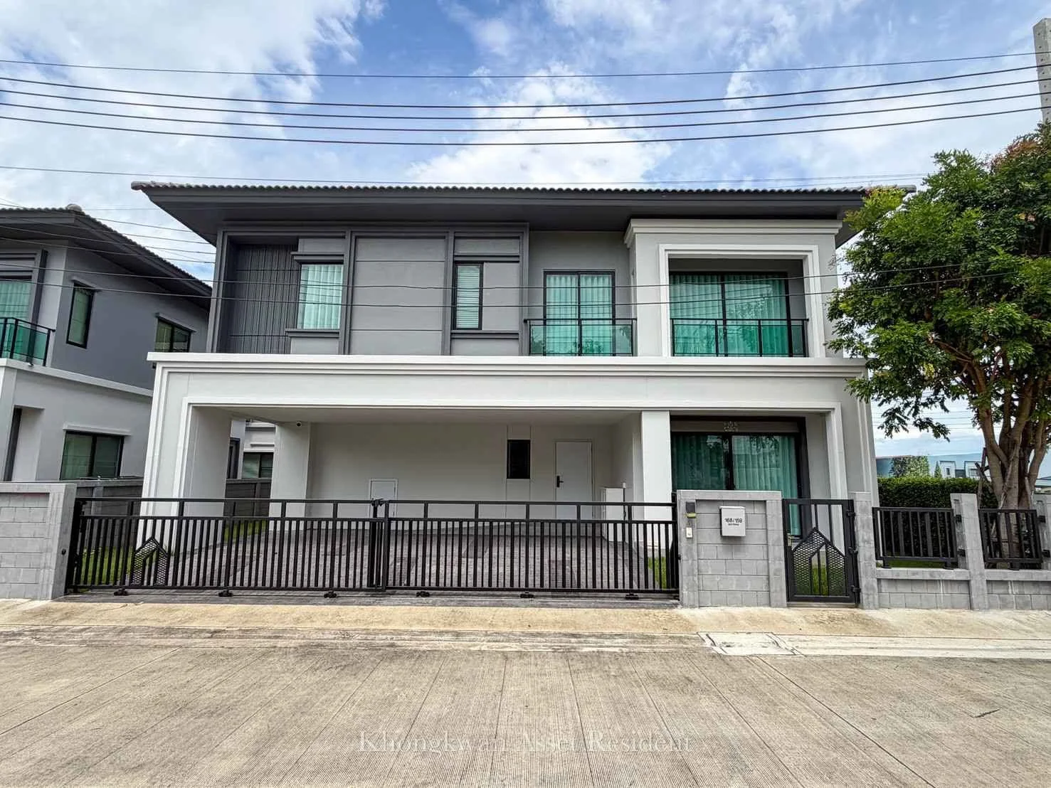 4 Bedroom condo in Britania Bangna-Srivaree
