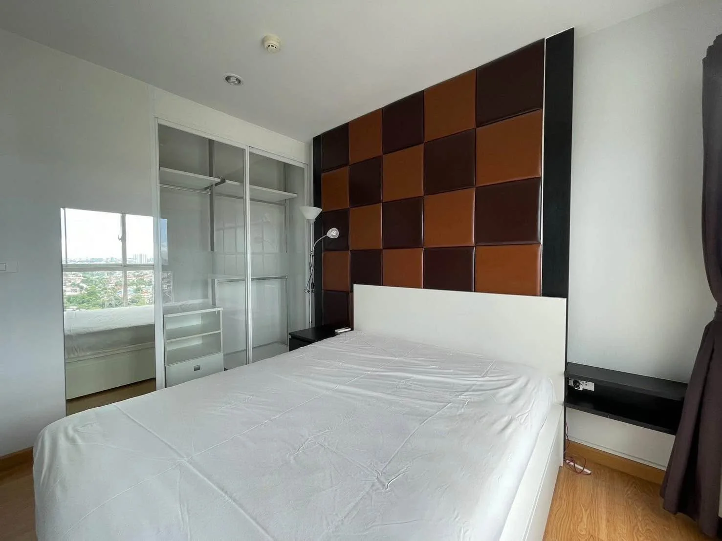 Studio condo in The Parkland Ratchada-Wongsawang