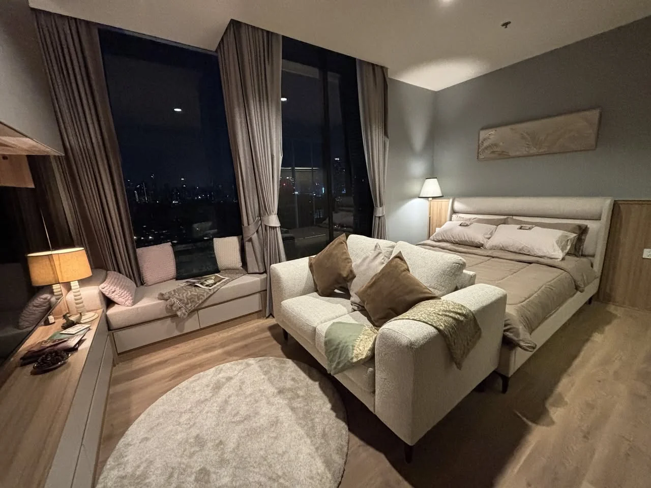 1 Bedroom condo in Noble Form Thonglor