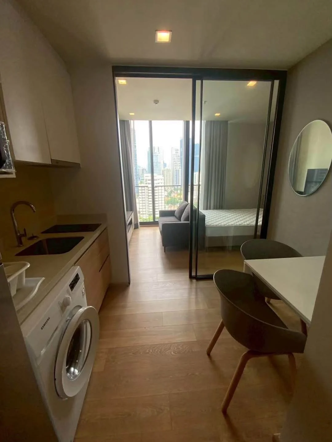 1 Bedroom condo in Noble Around Sukhumvit 33