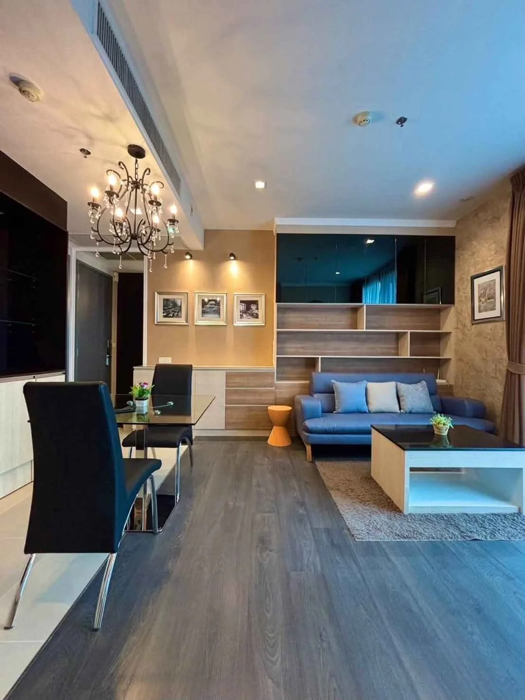 1 Bedroom condo in The Edge Sukhumvit 23