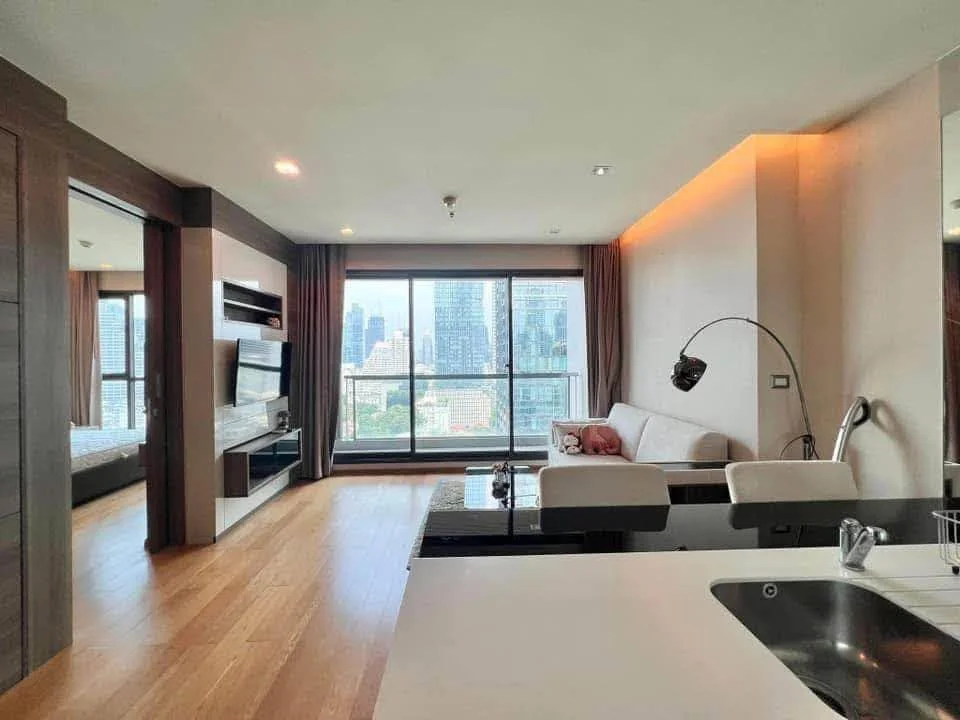 1 Bedroom condo in The Address Sathorn