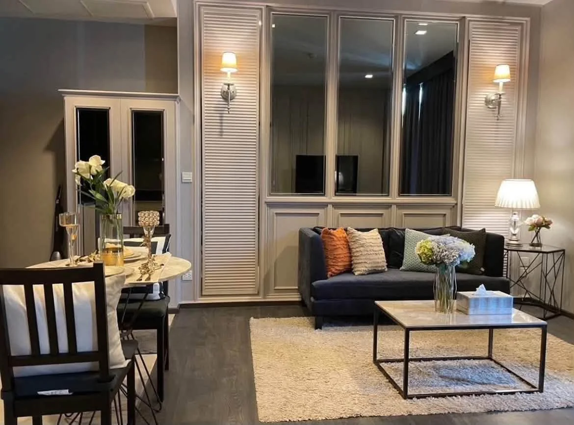 1 Bedroom condo in The Edge Sukhumvit 23