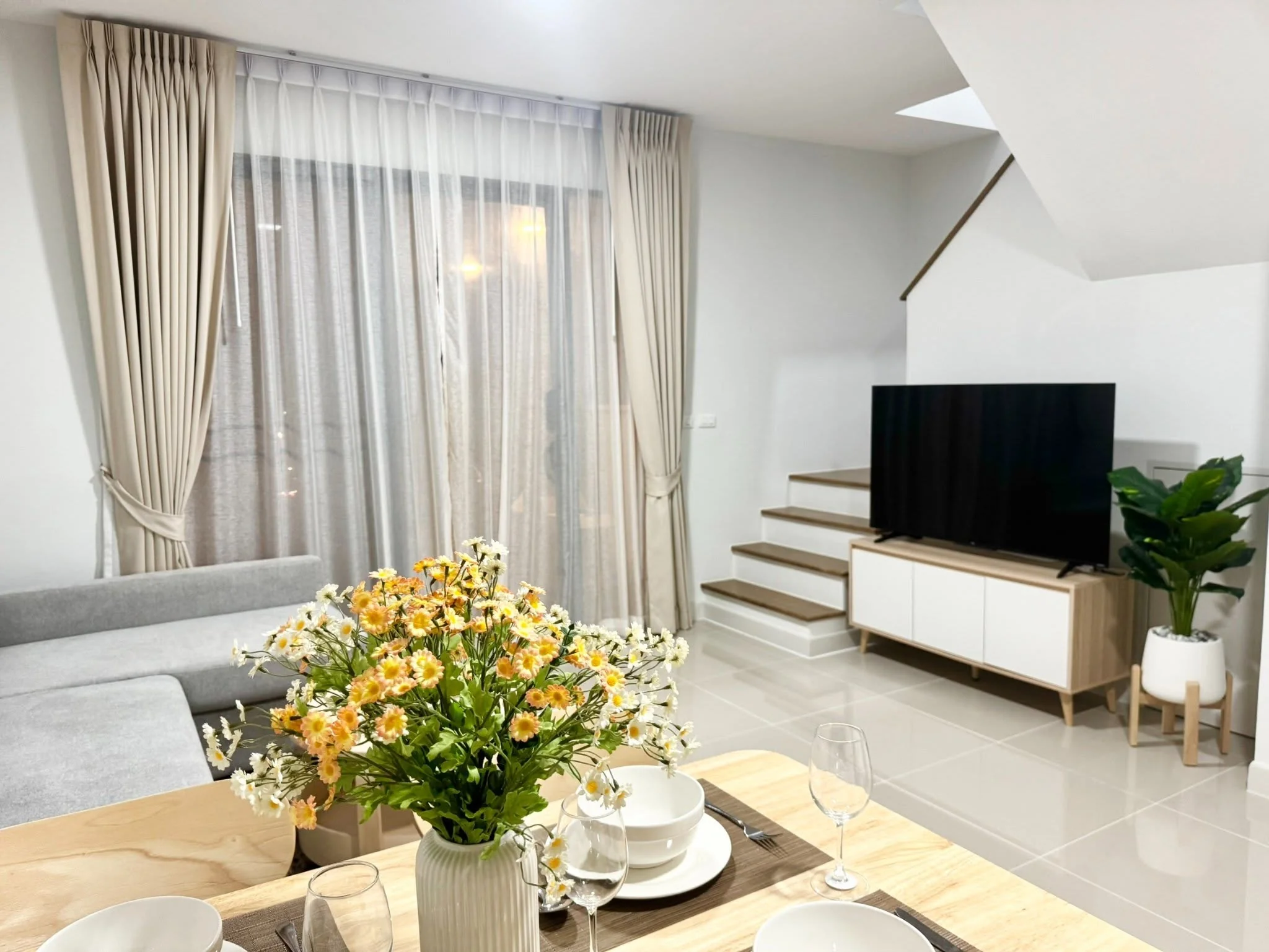 3 Bedroom condo in Pleno Sukhumvit-Bangna 2