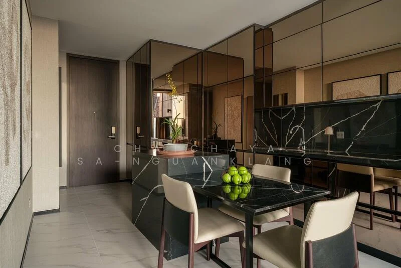 2 Bedroom condo in The Esse Sukhumvit 36