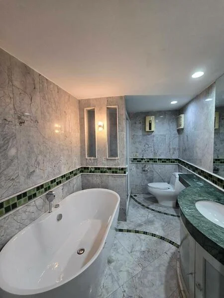 2 Bedroom condo in Sithakarn Condominium