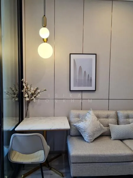 1 Bedroom condo in Knightsbridge Prime Onnut