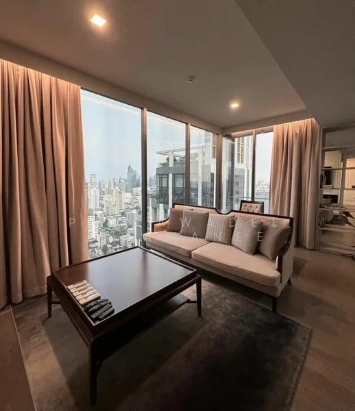 3 Bedroom condo in Celes Asoke