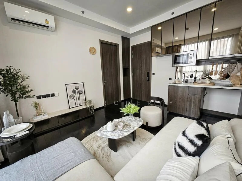 1 Bedroom condo in Park Origin Thonglor