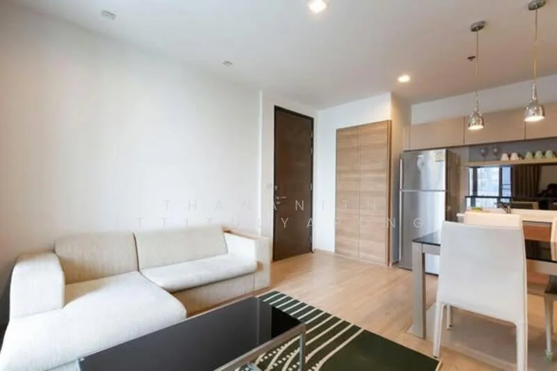 2 Bedroom condo in Rhythm Sukhumvit 50
