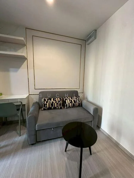 1 Bedroom condo in Life Asoke Hype
