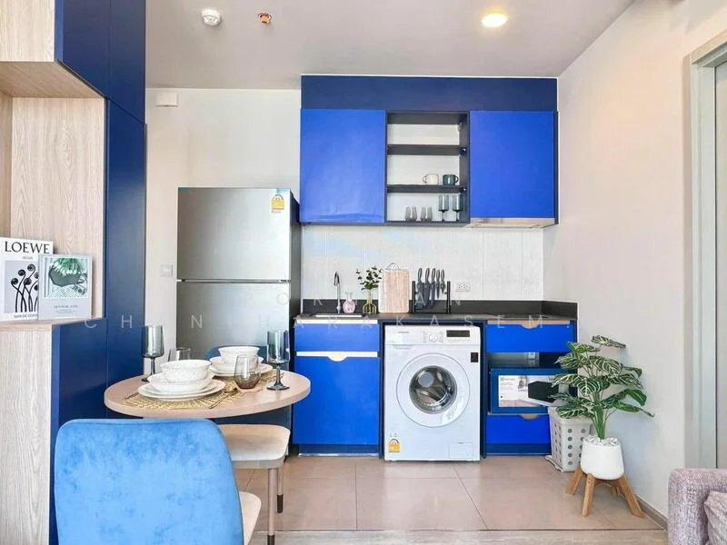 2 Bedroom condo in XT Ekkamai