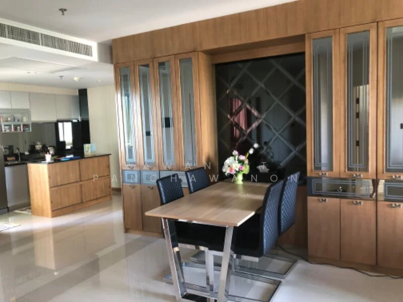 2 Bedroom condo in Supalai Wellington