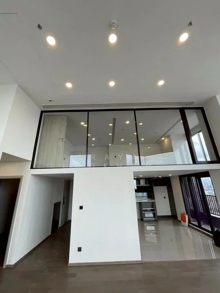3 Bedroom condo in Park Origin Chula-Samyan